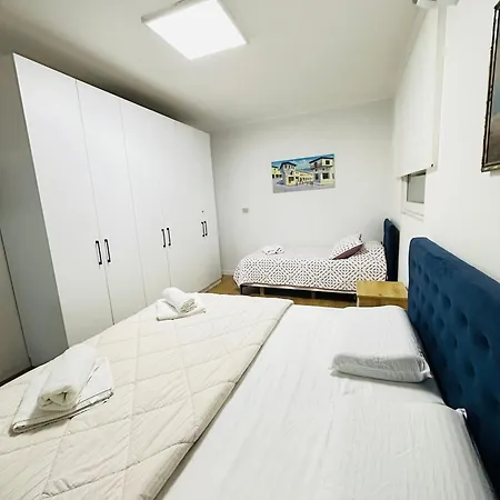 Apartment Premium With Balcony