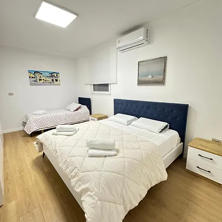 Premium With Balcony Apartment Tirana